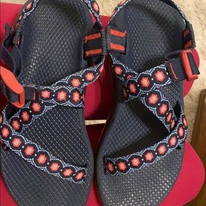 Chaco sandals women’s size 6
